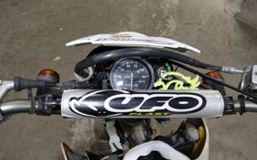 SUZUKI TS200R SH12A