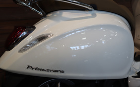 VESPA PRIMA BEIGE RA125