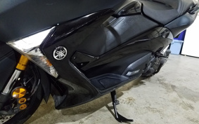 YAMAHA T-MAX 530 SX ABS 2017 SJ15J