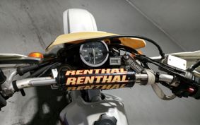 SUZUKI DR250R SJ45A