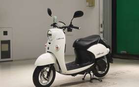 YAMAHA E-VINO 2013 SY11J