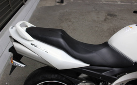 SUZUKI GSR 400 2010 GK7EA