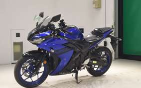 YAMAHA YZF-R3 2018