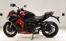 SUZUKI GSX-S1000F 2015