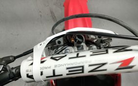 HONDA CRF125F JE03