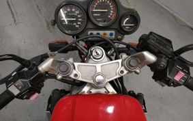 YAMAHA FZ400 1985 46X