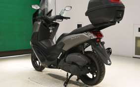 YAMAHA N-MAX 1994 SED6J