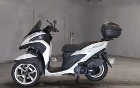 YAMAHA TRICITY 125 SE82J