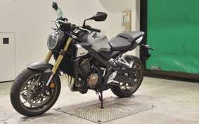 HONDA CB650R E-Clutch 2025 RH17