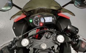 YAMAHA YZF-R25 RG10J