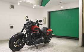 HARLEY FXFBS1870 2023