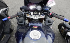 YAMAHA FZ1 FAZER 2010