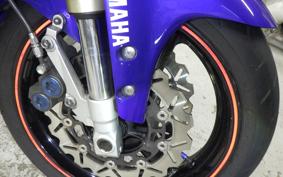 YAMAHA YZF-R1 2001