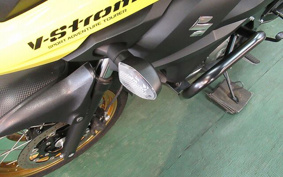 SUZUKI DL650 ( V-Strom 650 ) ABS 2020 C733A