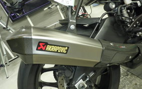 YAMAHA YZF-R1 2019