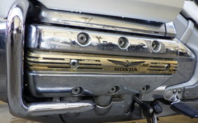 HONDA GL 1800 GOLD WING 2002 SC47