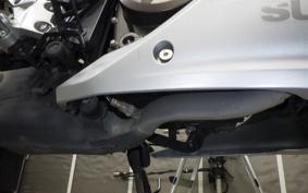 SUZUKI ｼﾞｸｻｰ250SF 2004