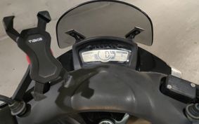 YAMAHA TRICITY 125 SE82J