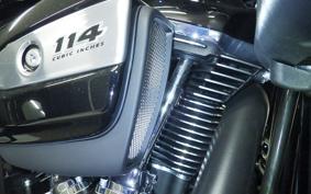 HARLEY FLTRK1870 2025