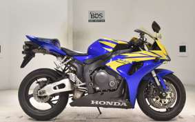 HONDA CBR1000RR 2006 SC57