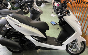 YAMAHA MAJESTYS SG28J