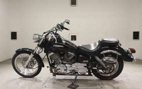 YAMAHA DRAGSTAR 250 VG05J