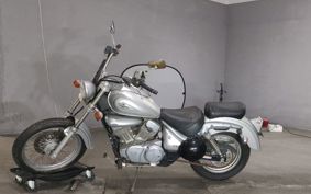 SUZUKI INTRUDER 250 VJ51A