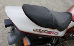 SUZUKI GSF750 GR7EA