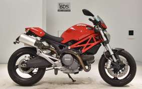 DUCATI MONSTER 696 2008