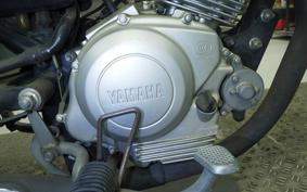 YAMAHA YB125SP