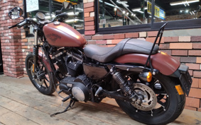 HARLEY XL883N 2016 LE2
