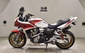 HONDA CB1300SB SUPER BOLDOR A 2007 SC54