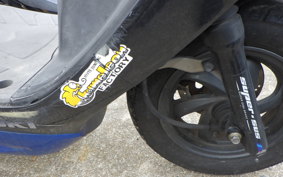 SUZUKI GSR125