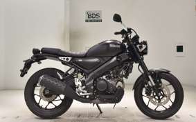 YAMAHA XSR155 2015