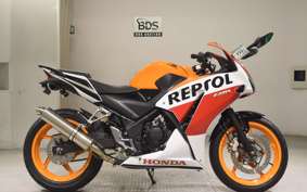 HONDA CBR250R A 2015 MC41