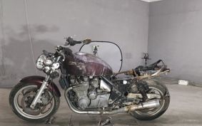 KAWASAKI ZEPHYR1100 ZRT10A