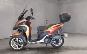 YAMAHA TRICITY 125 SE82J