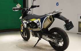 HUSQVARNA 701SM 2022