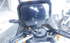 SUZUKI DL650 ( V-Strom 800 ) 2024 EM1BA