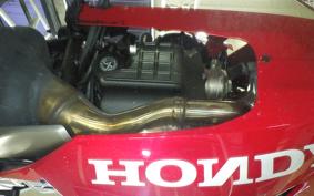 HONDA CBR650R E-Clutch 2025 RH17