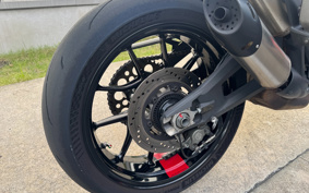 DUCATI MONSTAR 937 PLUS 2023 4M00
