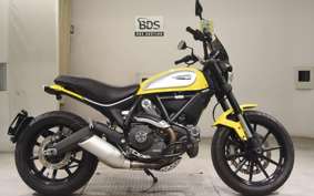 DUCATI SCRAMBLER ICON 2015