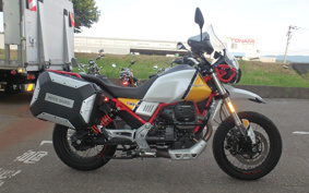 MOTO GUZZI V85 TT 2019 ZGUKW