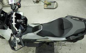HONDA X-ADV 750 2026 RH21