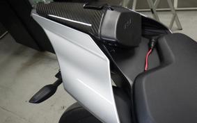 YAMAHA YZF-R1 M 2019