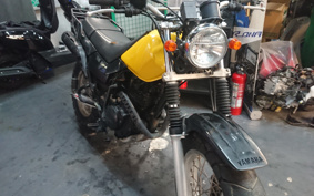 YAMAHA TW225 DG09J