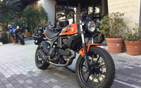 DUCATI SCRAMBLER SIXTY2 2018 KA00