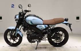 YAMAHA XSR125 2013 RE46J