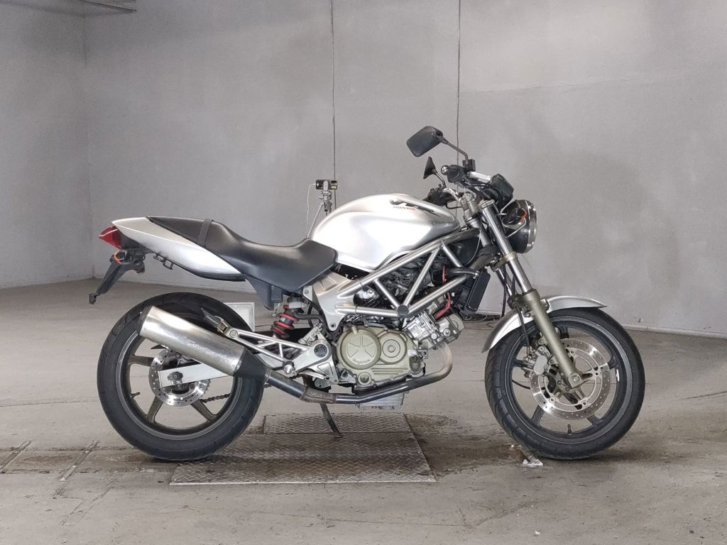Фото Honda VTR 250 1998 с японского аукциона