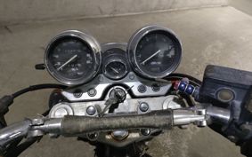 SUZUKI INAZUMA 400 GK7BA